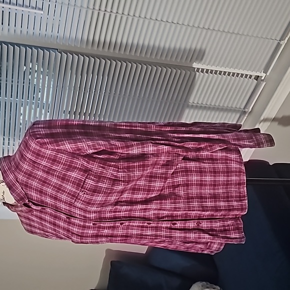 St. John's Bay Plaid Long Sleeve Button Up Magenta Top XL - Picture 4 of 7